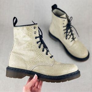 Dr. Martens Womens 1460W Tan Suede Snakeskin Combat Pascal Boots Size Women US 9